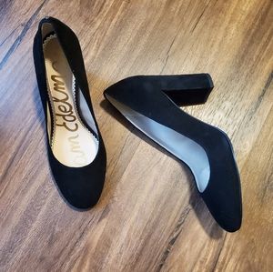 Sam Edelman Stillson black suede pumps
